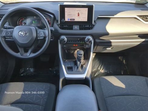 Used 2025 Toyota RAV4 XLE image 15
