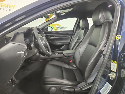 Used 2024 MAZDA MAZDA3 s image 12