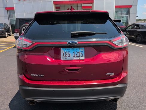 Used 2016 Ford Edge SEL w/ Equipment Group 201A AWD/4WD image 8