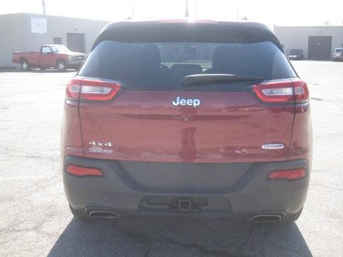 Used 2015 Jeep Cherokee Latitude w/ Cold Weather Group AWD/4WD image 6