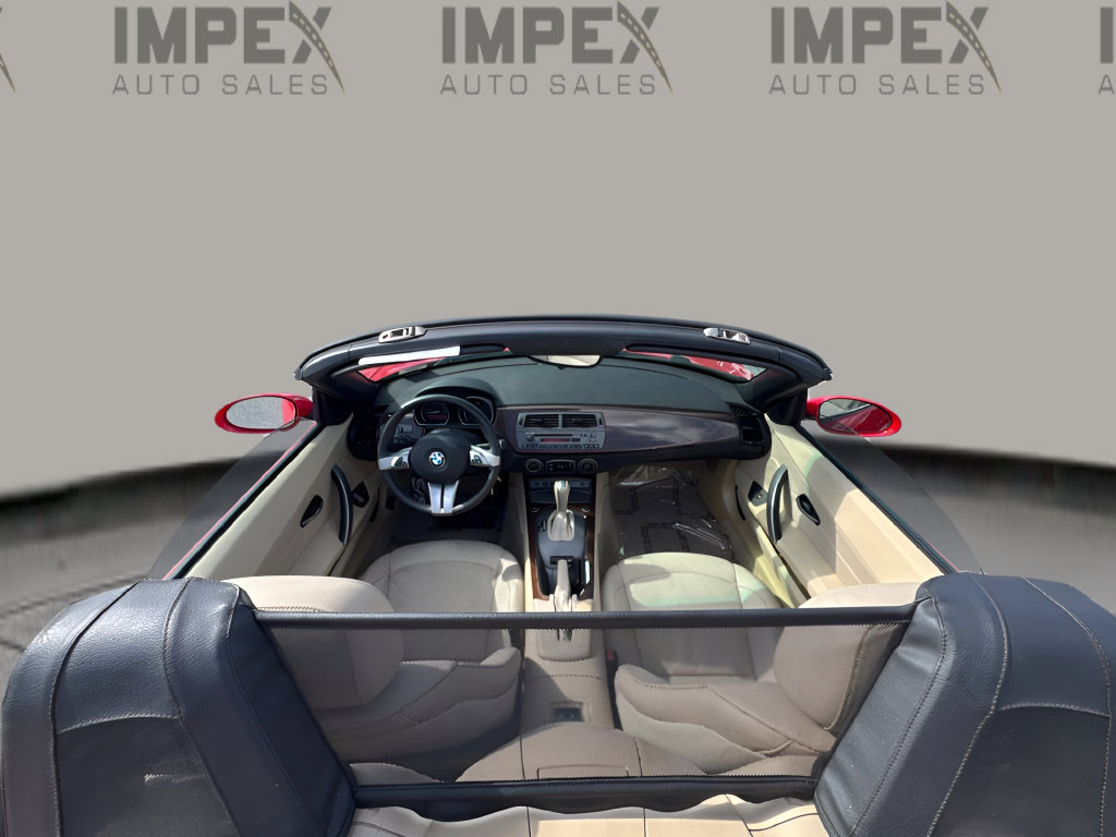 Used 2004 BMW Z4 3.0i RWD image 10