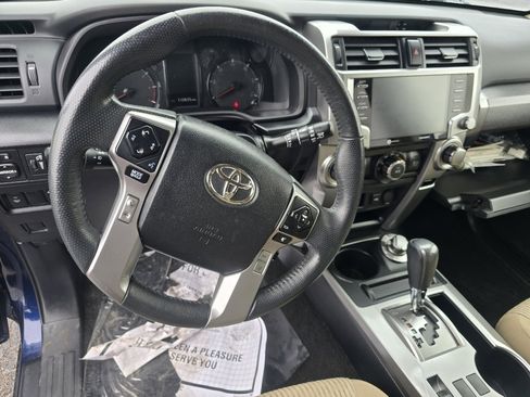 Used 2020 Toyota 4Runner SR5 image 16