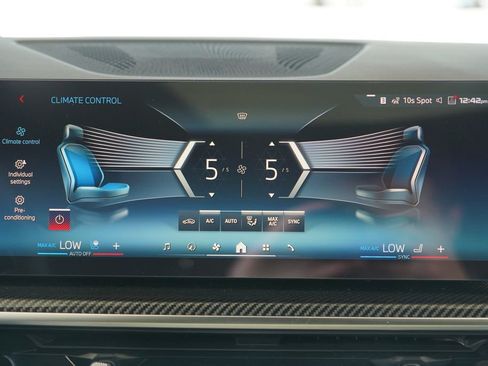 New 2027 BMW X6 M60i AWD/4WD image 17