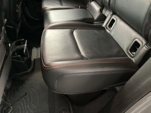 Used 2021 Jeep Gladiator Mojave image 16