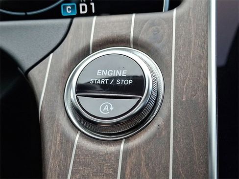 Certified 2025 Mercedes-Benz E 450 4MATIC Sedan image 25