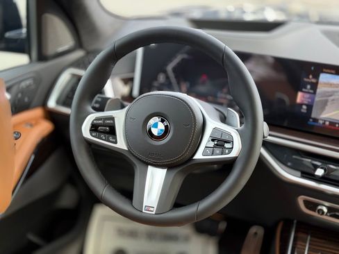 New 2026 BMW X7 xDrive40i w/ M Sport Package image 11