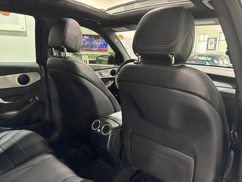 Used 2020 Mercedes-Benz GLC 300 4MATIC image 54