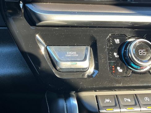 Used 2023 GMC Sierra 1500 Denali Ultimate image 43