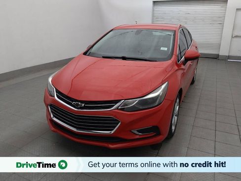 Used 2017 Chevrolet Cruze Premier FWD image 1