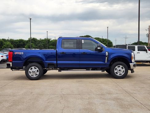 New 2026 Ford F250 XLT w/ FX4 Off-Road Package AWD/4WD image 7