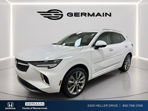 Used 2021 Buick Envision Avenir w/ Technology Package II image 3