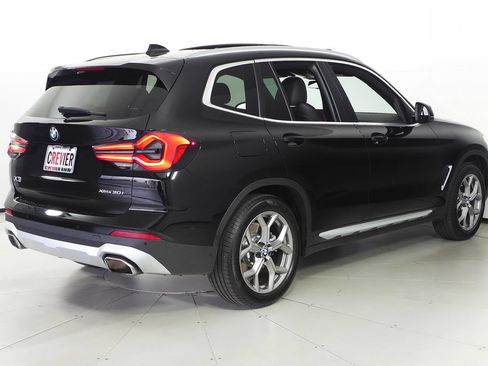 Used 2023 BMW X3 xDrive30i w/ Premium Package AWD/4WD image 7