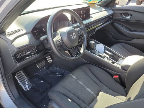 Certified 2025 Honda Accord Sport image 19