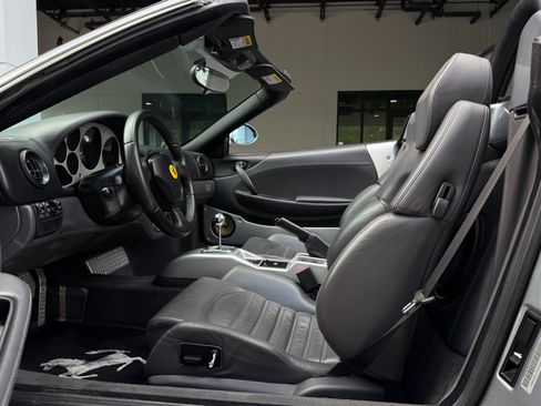 Used 2004 Ferrari 360 Spider image 2