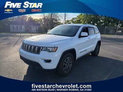 Used 2020 Jeep Grand Cherokee Laredo w/ 18" Wheel & 8.4" Radio Group