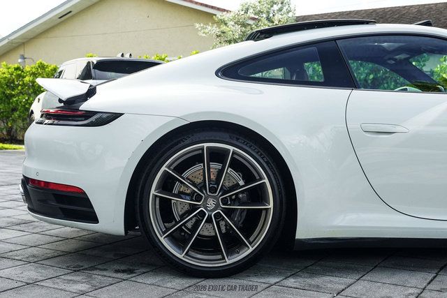 Used 2020 Porsche 911 Carrera RWD image 10