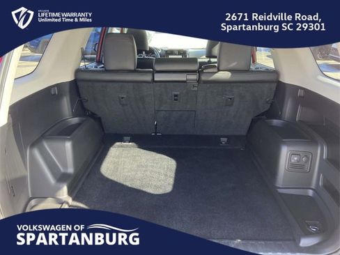 Used 2024 Toyota 4Runner TRD Off-Road Premium image 10