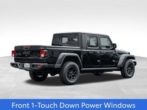 Used 2022 Jeep Gladiator Sport AWD/4WD image 7