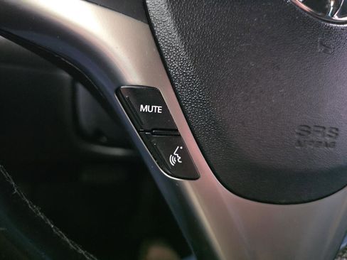 Used 2013 Hyundai Genesis 2.0T image 40