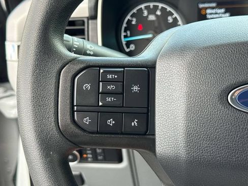 Used 2023 Ford F150 XLT AWD/4WD image 18