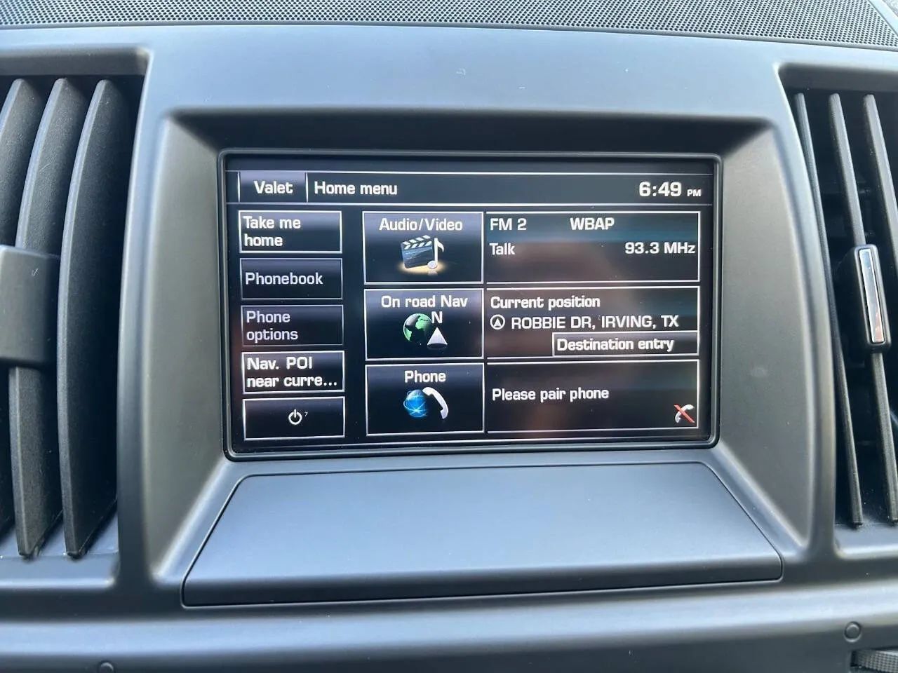 Used 2014 Land Rover LR2 AWD/4WD image 21