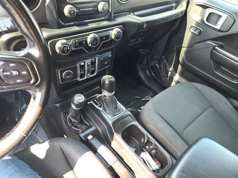 Used 2020 Jeep Wrangler Unlimited Sport S AWD/4WD image 27