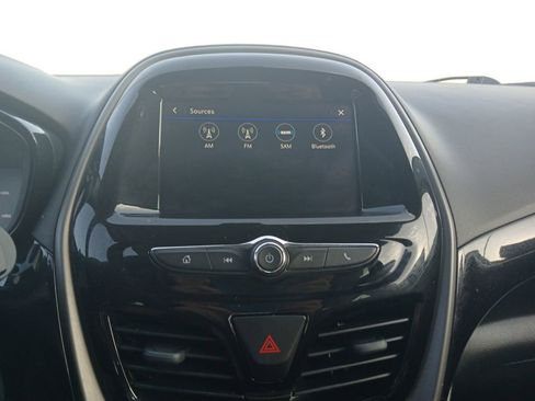 Used 2021 Chevrolet Spark LT image 27