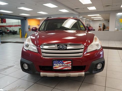 Used 2014 Subaru Outback 2.5i Limited w/ Moonroof Package image 15