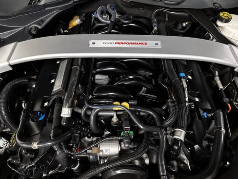 Used 2019 Ford Mustang Shelby GT350 RWD image 19