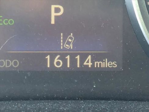 Used 2024 Lexus IS 300 w/ Comfort Package image 11