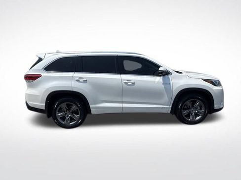 Used 2018 Toyota Highlander Limited Platinum AWD/4WD image 6