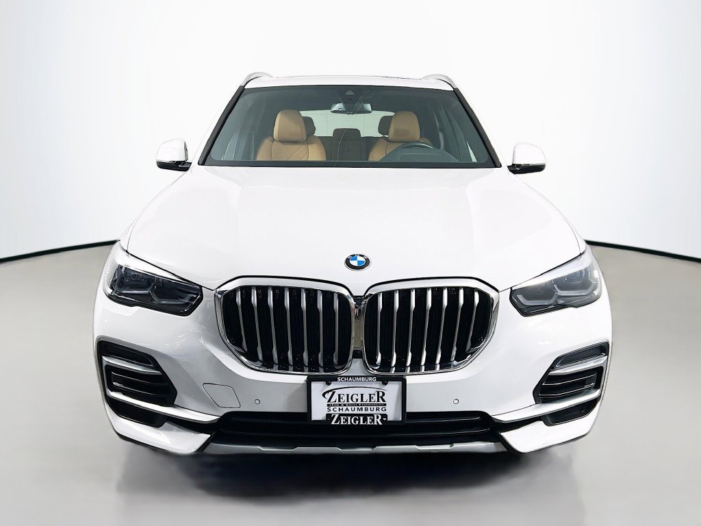 Used 2023 BMW X5 xDrive40i AWD/4WD image 2