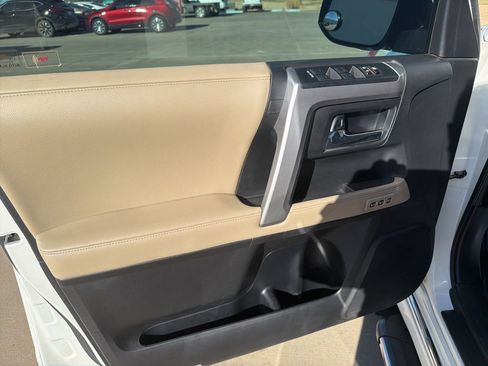 Used 2019 Toyota 4Runner Limited image 10
