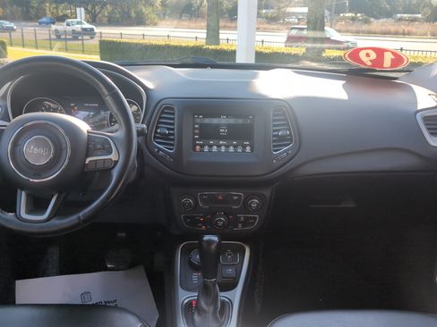 Used 2019 Jeep Compass Latitude w/ Popular Equipment Group image 28