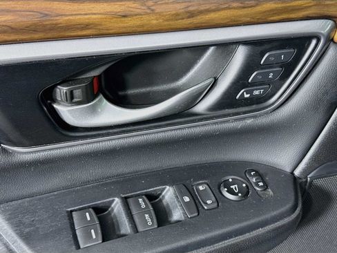Used 2022 Honda CR-V EX-L image 10
