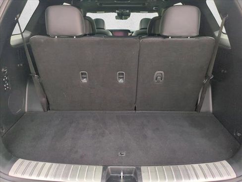 Used 2024 Hyundai Palisade Calligraphy image 6