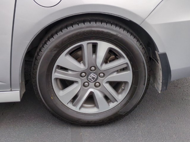 Used 2015 Honda Odyssey Touring image 12