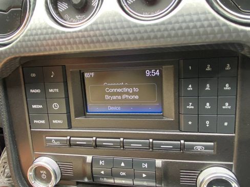 Used 2017 Ford Mustang GT w/ GT Performance Package RWD image 29