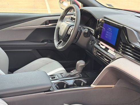 New 2026 Toyota Camry SE FWD image 9