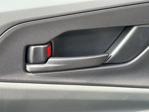 New 2026 Toyota Prius LE image 6