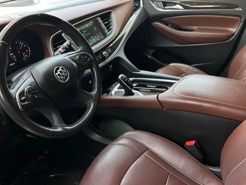Used 2018 Buick Enclave Avenir w/ Avenir Technology Package AWD/4WD image 12