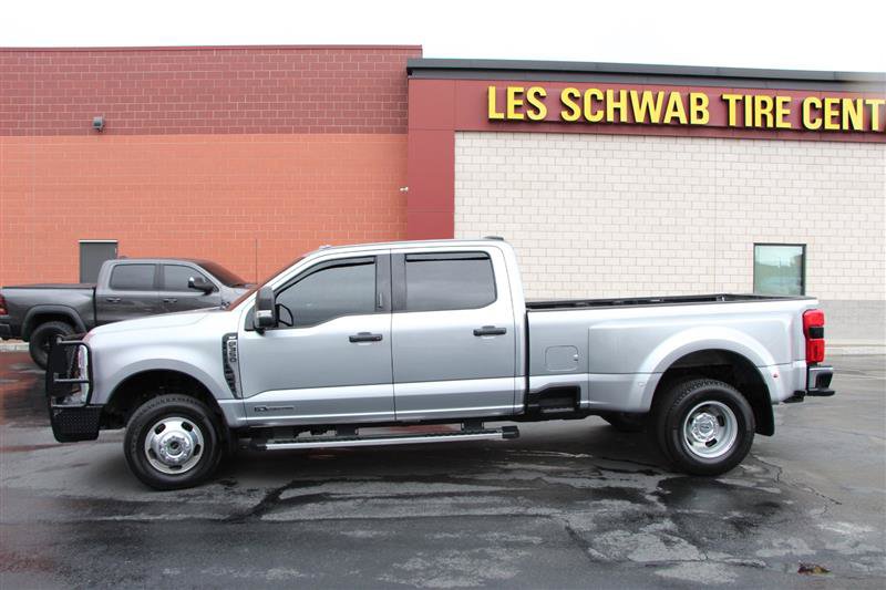 Used 2024 Ford F350 XLT w/ 360-Degree Camera Package AWD/4WD image 4