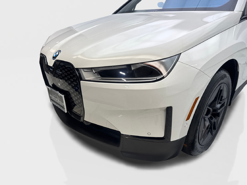Used 2024 BMW iX xDrive50 w/ Convenience Package AWD/4WD image 18