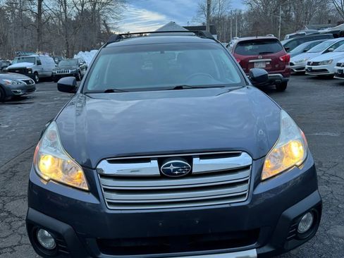 Used 2014 Subaru Outback 2.5i Limited image 2