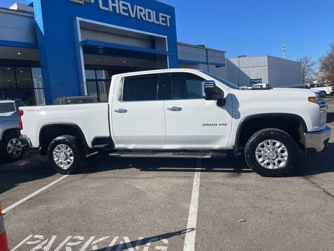 Certified 2022 Chevrolet Silverado 3500 LTZ w/ LTZ Plus Package image 2