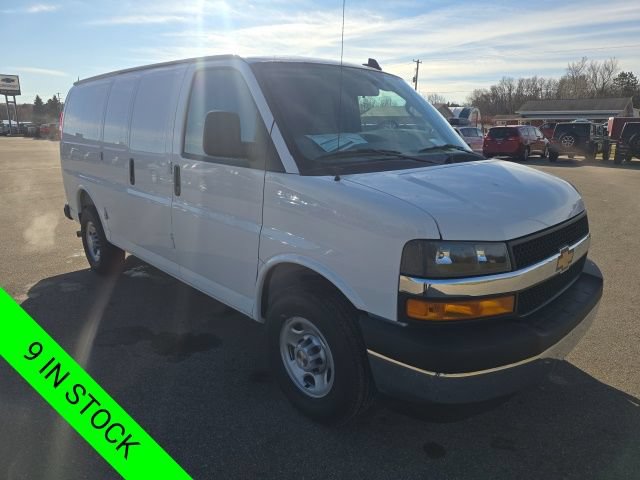 New 2025 Chevrolet Express 2500 w/ Driver Convenience Package RWD image 7