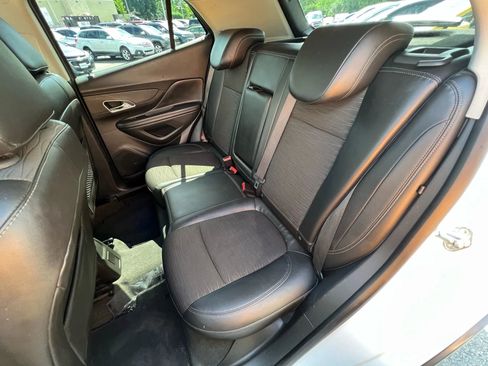 Used 2016 Buick Encore FWD image 24