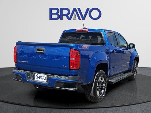 Used 2022 Chevrolet Colorado Z71 AWD/4WD image 4