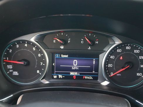 Used 2023 Chevrolet Equinox LT FWD image 19