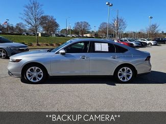 Used 2025 Honda Accord LX video 3